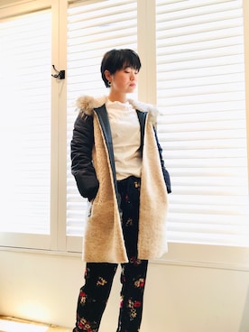 「アキコーデ」｜「アイテム（ムートンコート）」を使った、funayamaさん（レディース・163cm）の夏コーディネート