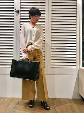 「forte_forte（フォルテフォルテ）のアイテム（シャツ/ブラウス）」を使った、funayamaさん（レディース・163cm）の冬コーディネート