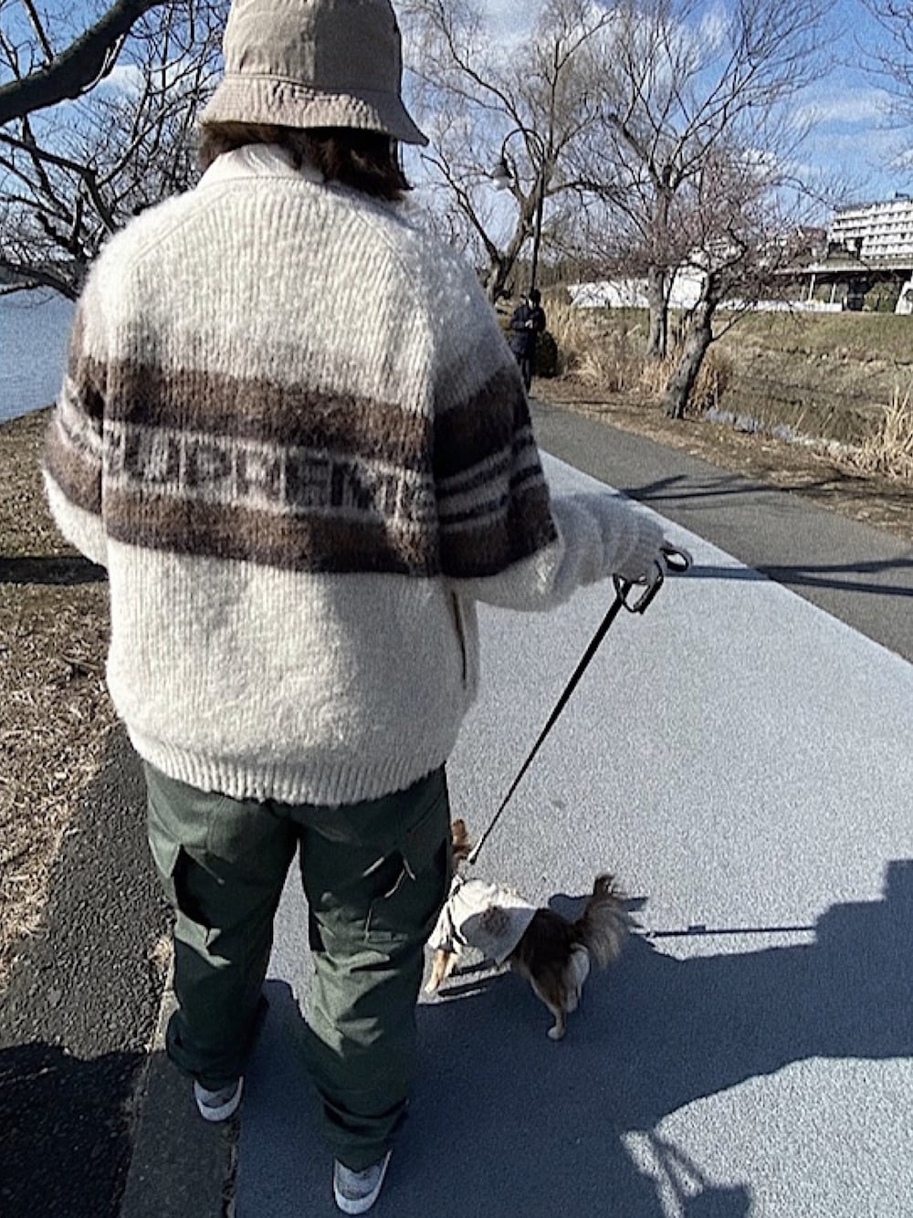Supreme のニット/セーター（ブラウン系）を使った人気