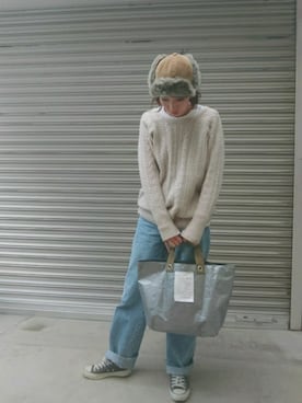 「UNIQLO（ユニクロ）のハイライズワイドストレートジーンズ（デニムパンツ）」を使った、ＴＳＵＢasaさん（レディース・163cm）の冬コーディネート