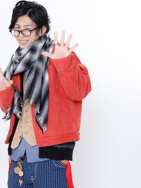 「柄×柄」｜「アイテム（財布/小物）」を使った、Takayaさん（メンズ・174cm）の春コーディネート