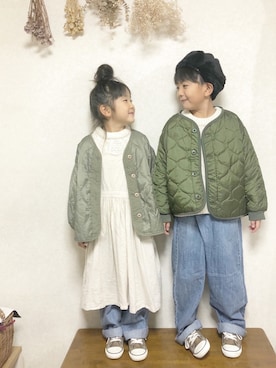 「エプロンワンピース」｜「アイテム（その他アウター）」を使った、yunaa さん（キッズ・120cm）の冬コーディネート