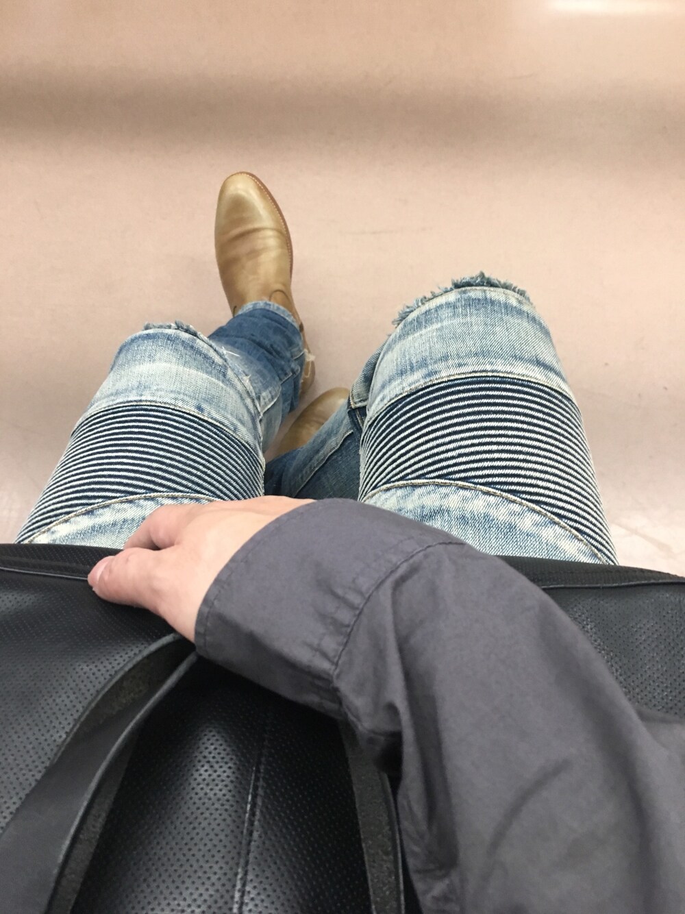 COACH マンハッタン フォルドオーバー トート スポーツ カーフ レザー COACH（コーチ）の「マンハッタン フォルドオーバー トート スポーツ