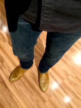 「Saint Laurent（サンローラン）のアイテム（パンツ）」を使った、reborns2さん（メンズ・178cm）の春コーディネート