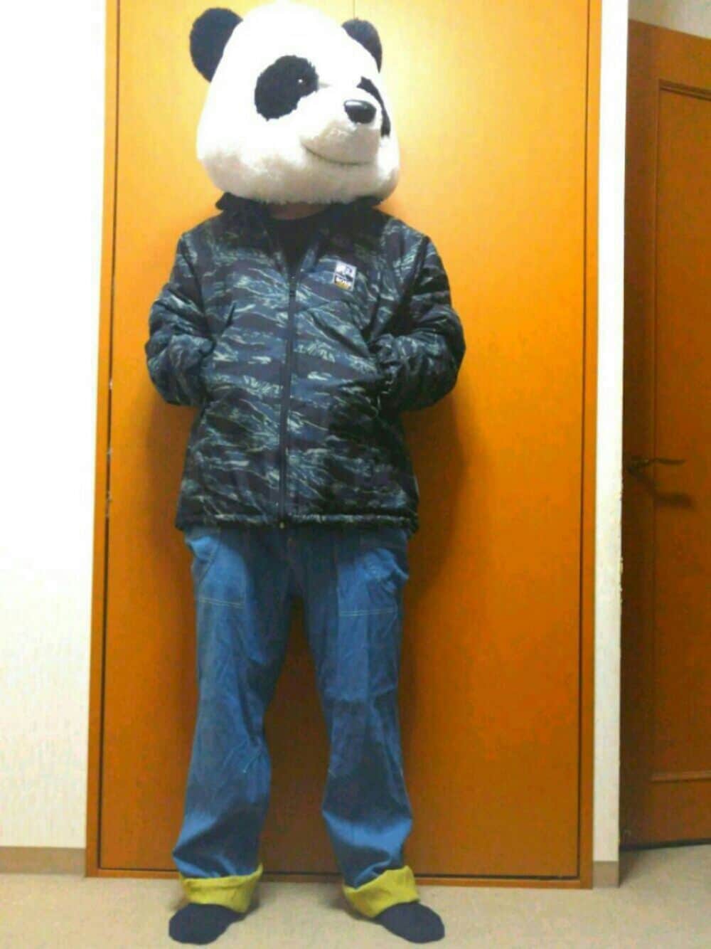 「パンダマン、Boss、暖かい、明けましておめでとうございます、だぼだほ、Ｂ－ｂｏｙ、ストリート、おじさん、キャップ、迷彩」｜「古着屋で購入のアイテム（カーゴパンツ、ブルー系）」を使った、パンダマンさん（メンズ・170cm）の冬コーディネートの1枚目の写真