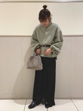 「Daniel Wellington（ダニエルウェリントン）の販売終了クラシックペティット アッシュフィールド32mm（アナログ腕時計）」を使った、ユリナさん（レディース・160cm）の冬コーディネート