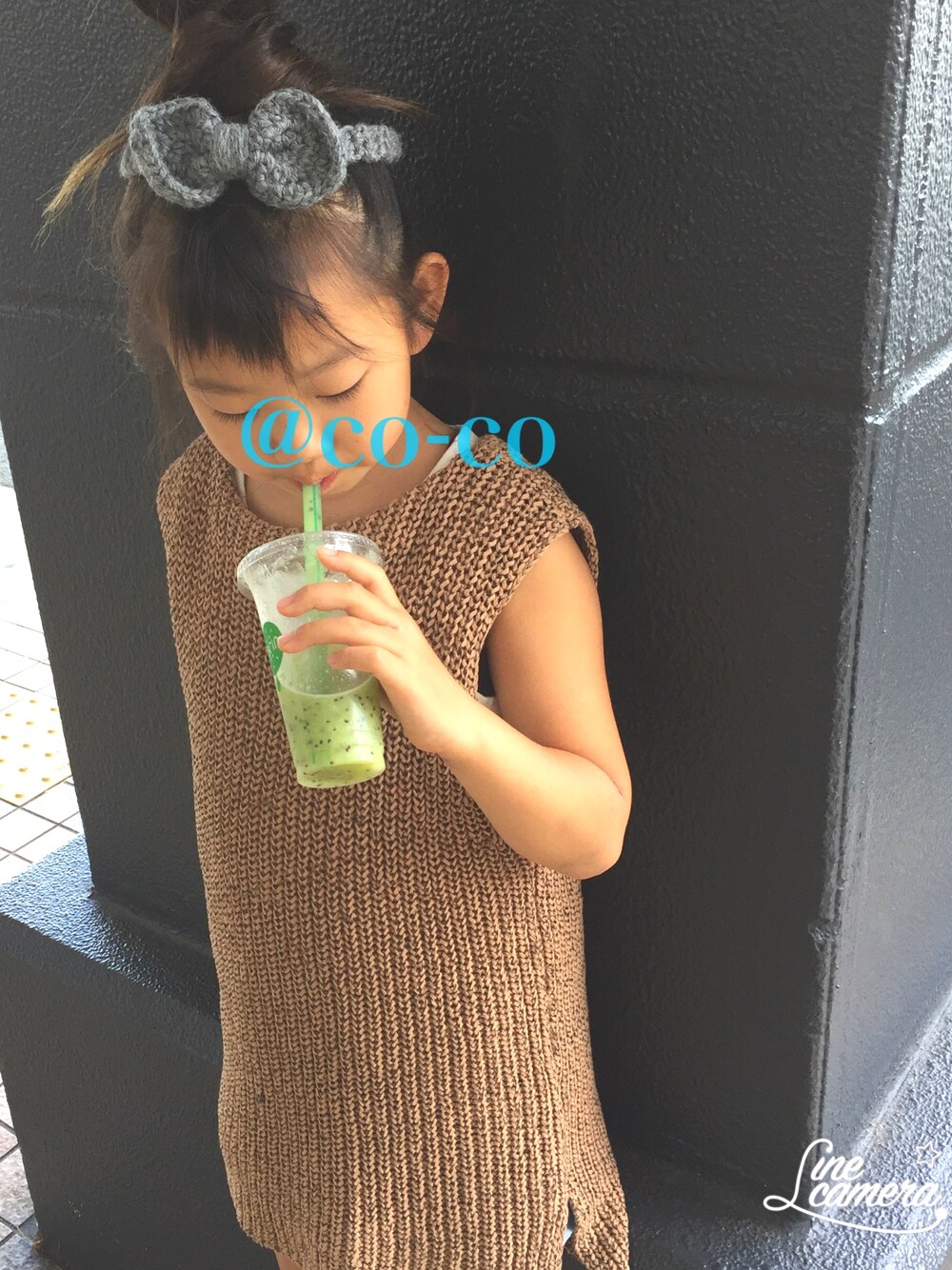 「motherwaysのアイテム（タンクトップ、ブラック系）」を使った、tomotoさん（キッズ・125cm）の秋コーディネートの1枚目の写真