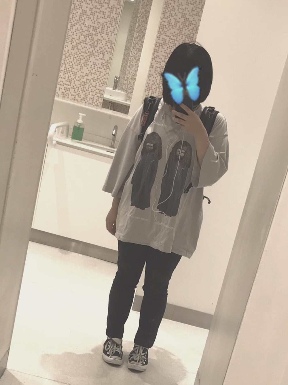 「SHAREEF、GU、converse」｜「SHAREEFの"TWINS" BIG-T（Tシャツ/カットソー、グレー系）」を使った、まるちーずさん（レディース・147cm）の夏コーディネートの1枚目の写真