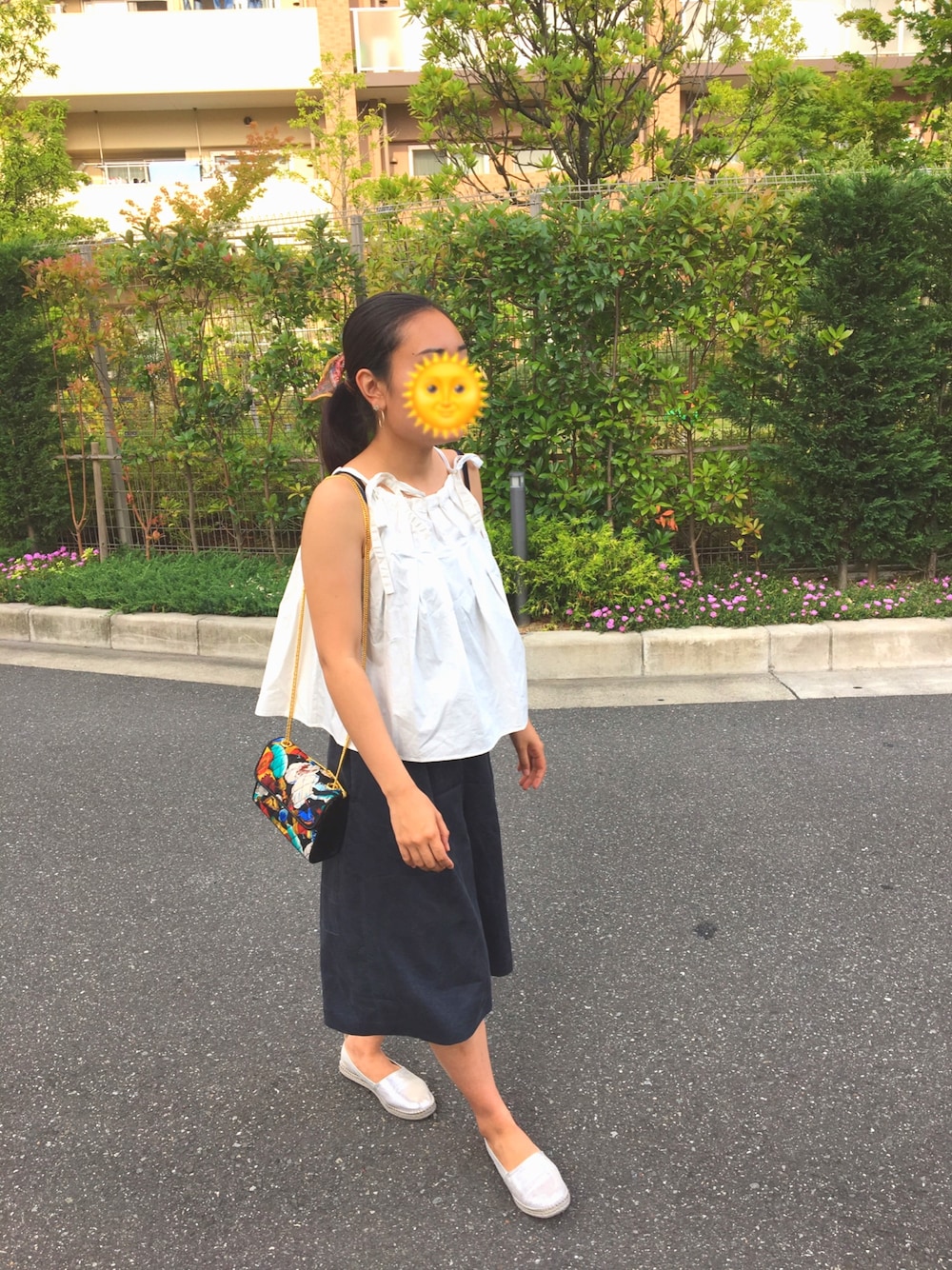 「夏コーデ、ガウチョパンツ、キュロット、シンプル、シンプルコーデ、カジュアルコーデ、カジュアル、キャミソール、ユナイテッドアローズ、白トップス」｜「UNITED ARROWSのアイテム（キャミソール、ホワイト系）」を使った、yukiさん（レディース・165cm）の夏コーディネートの1枚目の写真