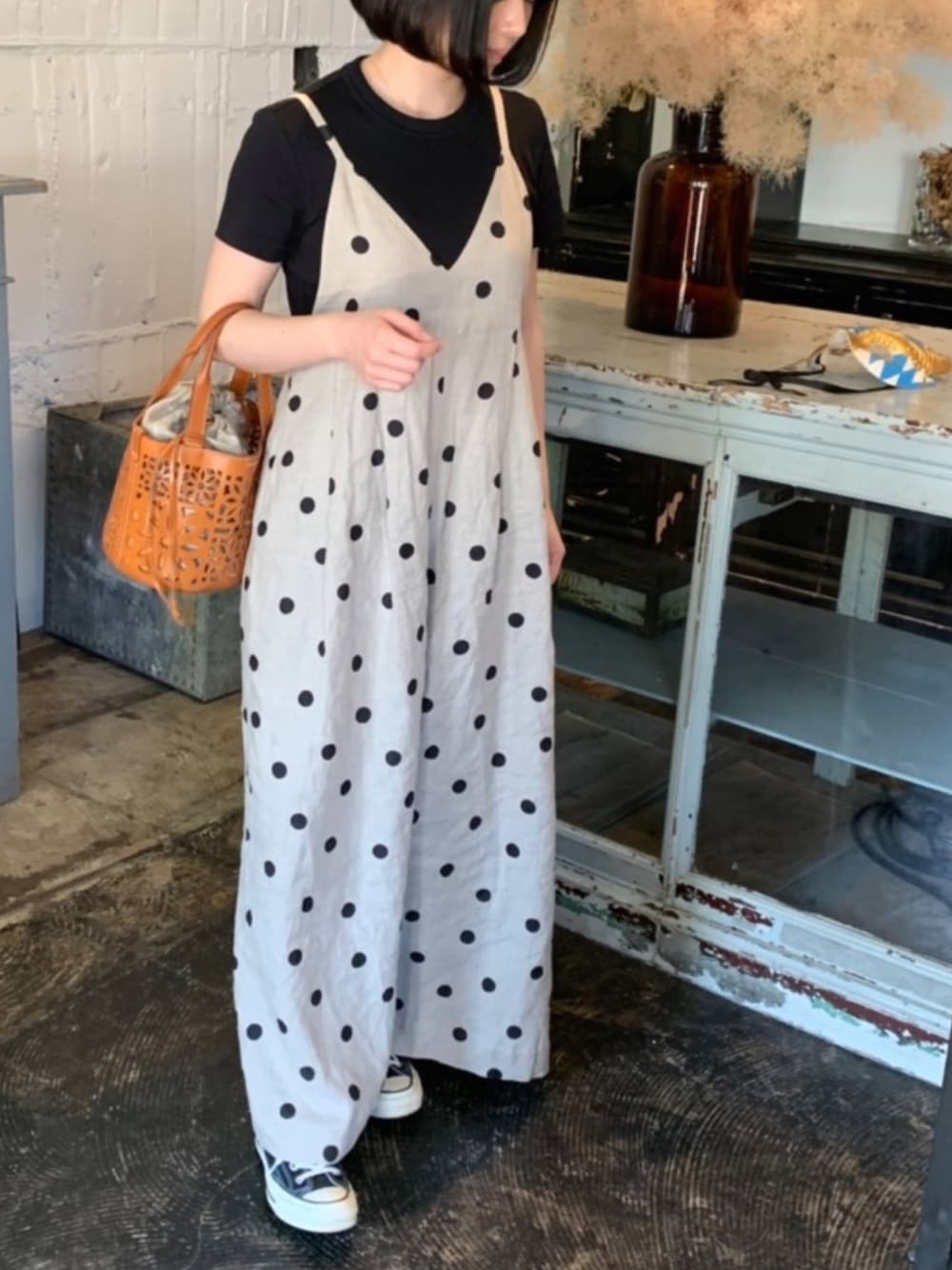 「UNIQLOのクルーネックT（半袖）（Tシャツ/カットソー、ブラック系）」を使った、mooさん（レディース・152cm）の夏コーディネートの1枚目の写真
