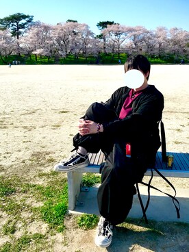 「Yohji Yamamoto（ヨウジヤマモト）のアイテム（カーゴパンツ）」を使った、アルトさん（メンズ・175cm）の春コーディネート