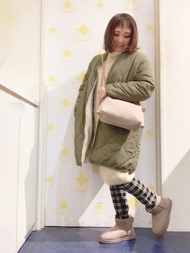 「ムートンブーツ」｜「アイテム（ノーカラーコート）」を使った、kitaさん（レディース・147cm）の冬コーディネート