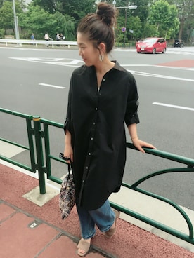 「ADAM ET ROPE'（アダムエロペ）のアイテム（シャツワンピース）」を使った、KANEKOさん（レディース・155cm）の夏コーディネート