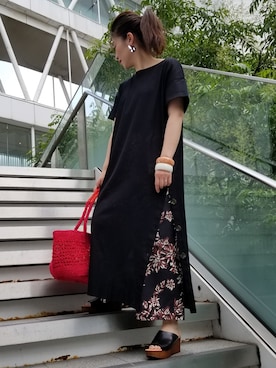 「アイテム（バングル/リストバンド）」を使った、KANEKOさん（レディース・155cm）の夏コーディネート