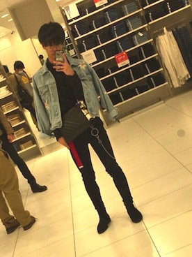 「GLOBAL WORK（グローバルワーク）のアイテム（クラッチバッグ、ブラック系）」を使った、ゆうひさん（メンズ・168cm）の春コーディネート