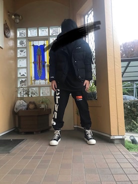 「DRKSHDW by RICK OWENS（ダークシャドウ バイ リックオウエンス）のアイテム（ブーツ）」を使った、Ｄさん（メンズ・169cm）の冬コーディネート