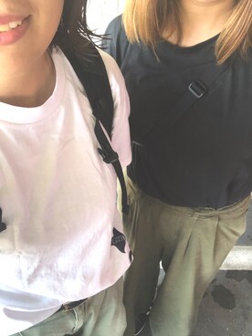 「niko and...（ニコアンド）のアイテム（その他パンツ、グリーン系）」を使った、まりぶ！さん（レディース・165cm）の秋コーディネート