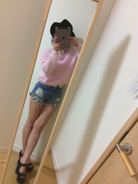 「H&M（エイチ・アンド・エム）のアイテム（ニット/セーター、ピンク系）」を使った、いぐつさん（レディース・155cm）の春コーディネート