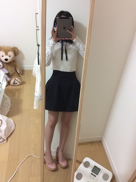 「GU（ジーユー）のアイテム（スカート、ブラック系）」を使った、いぐつさん（レディース・155cm）の春コーディネート