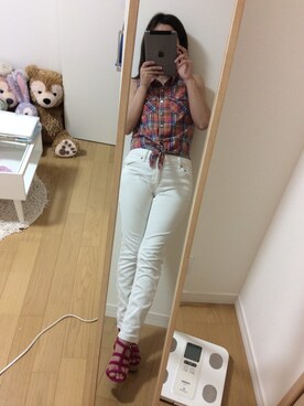 「しまむら（シマムラ）のアイテム（シャツ/ブラウス、レッド系）」を使った、いぐつさん（レディース・155cm）の夏コーディネート