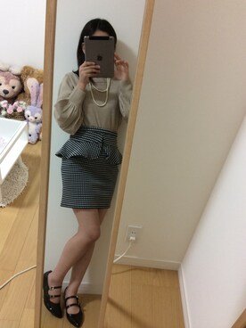 「GU（ジーユー）のアイテム（ニット/セーター、ベージュ系）」を使った、いぐつさん（レディース・155cm）の秋コーディネート