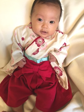 「お宮参り」｜「アイテム（オールインワン・サロペット）」を使った、pipiさん（キッズ・50cm）の秋コーディネート