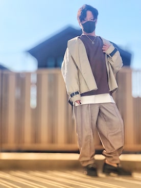 「shiki tokyo（シキトウキョウ）のOVERSIZED SHORT TRENCH BLOUSON / オーバーサイズショートトレンチブルゾン（ブルゾン）」を使った、小倉祐樹さん（メンズ・165cm）の秋コーディネート
