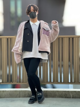 「黒スキニー」｜「アイテム（ウォレットチェーン）」を使った、小倉祐樹さん（メンズ・165cm）の冬コーディネート