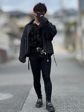 ベルトを使った 黒スキニー の人気ファッションコーディネート Wear