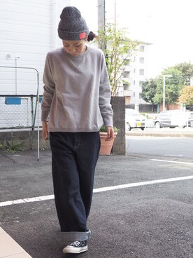 「OMNIGOD（オムニゴッド）のアイテム（スウェット）」を使った、clever elephantさん（レディース・153cm）の秋コーディネート