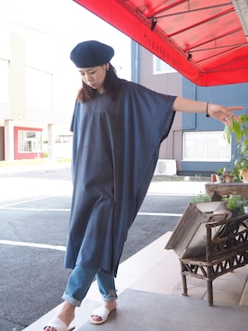 「SECCHIARI MICHELE（セッキアーリミケーレ）のアイテム（サンダル）」を使った、clever elephantさん（レディース・153cm）の春コーディネート