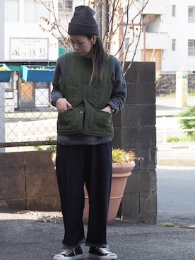 「OMNIGOD（オムニゴッド）のアイテム（スウェット）」を使った、clever elephantさん（レディース・153cm）の秋コーディネート