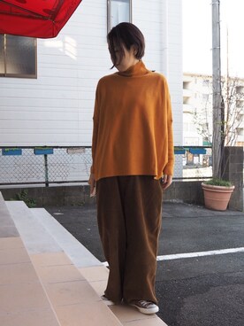 「ショート女子」｜「アイテム（スニーカー）」を使った、clever elephantさん（レディース・153cm）の秋コーディネート