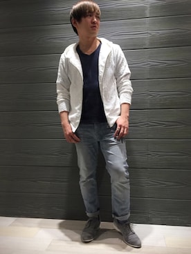 「アイテム（ドレスシューズ、グレー系）」を使った、ippeiさん（メンズ・162cm）の春コーディネート