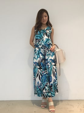 「アイテム（つなぎ/オールインワン）」を使った、PINKY&DIANNEさん（レディース・163cm）の春コーディネート