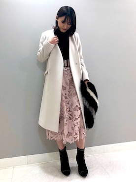 「レーススカート」｜「アイテム（ノーカラーコート）」を使った、PINKY&DIANNEさん（レディース・168cm）の冬コーディネート