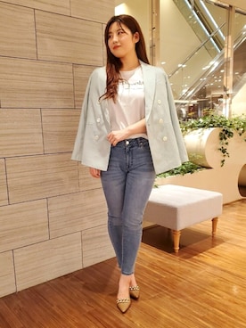 「PINKY&DIANNE（ピンキーアンドダイアン）のアイテム（Tシャツ/カットソー）」を使った、PINKY&DIANNEさん（レディース・164cm）の冬コーディネート