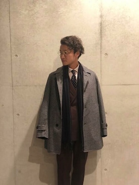 「アイテム（マフラー、ブルー系）」を使った、松田さん（メンズ・171cm）の秋コーディネート