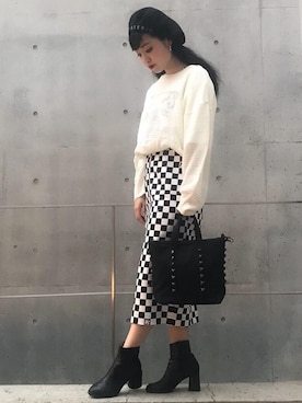 「チェッカー柄」｜「アイテム（オールインワン・サロペット）」を使った、sugiyama.sさん（レディース・157cm）の秋コーディネート