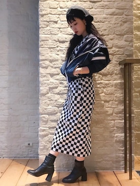 「コラボレーション」｜「アイテム（サロペット/オーバーオール）」を使った、sugiyama.sさん（レディース・157cm）の秋コーディネート