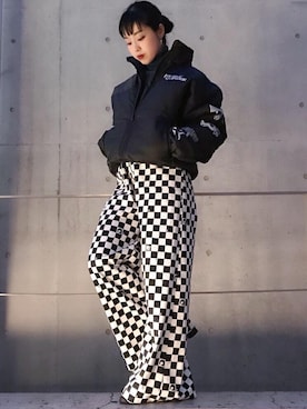 「アウターコーデ」｜「アイテム（オールインワン・サロペット）」を使った、sugiyama.sさん（レディース・157cm）の冬コーディネート