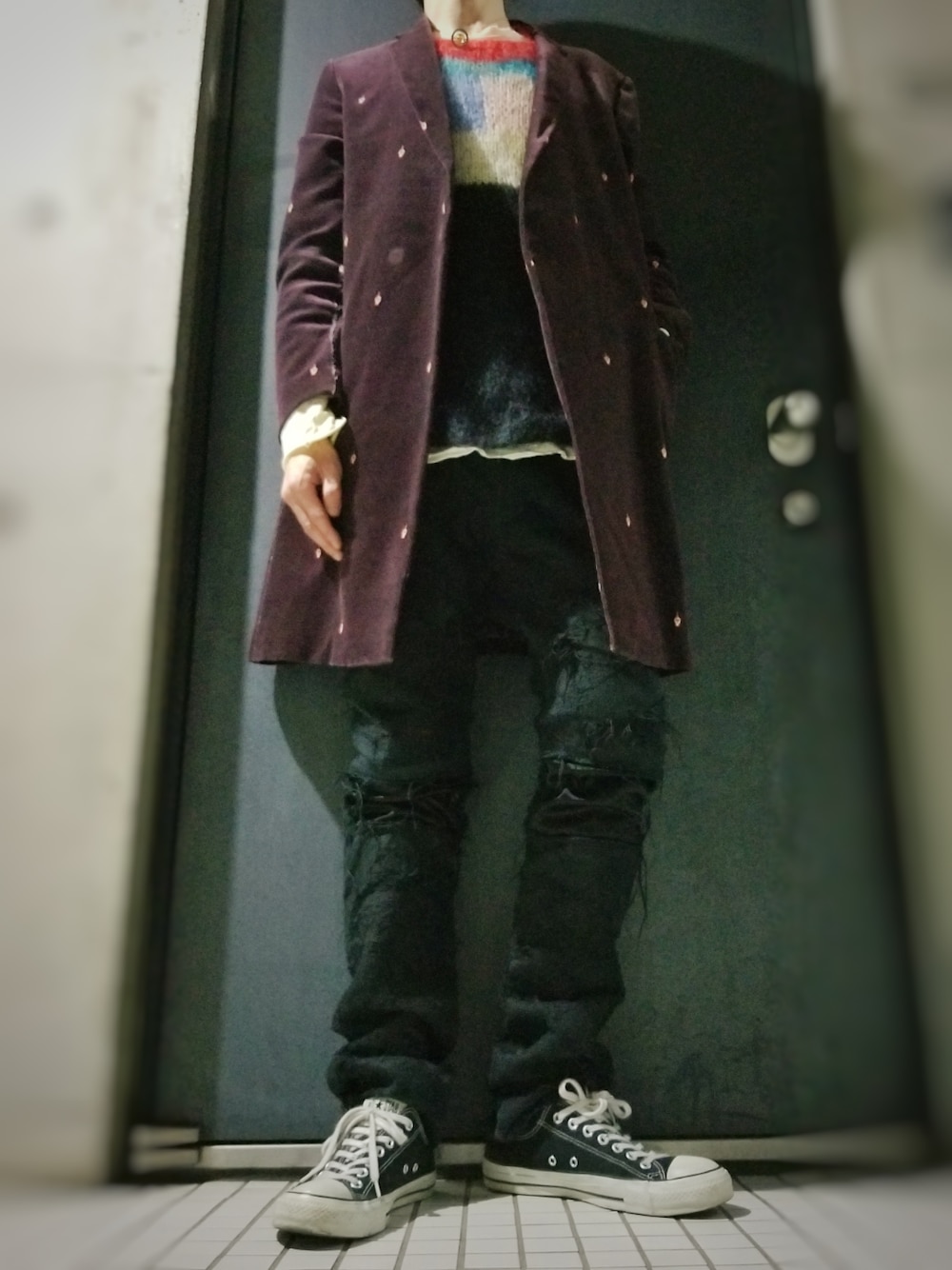 「宝塚、観劇スタイル」｜「Undercoverismのアイテム（チェスターコート、その他）」を使った、躾さん（メンズ・178cm）の冬コーディネートの1枚目の写真