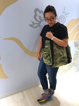 「Samsonite Red（サムソナイトレッド）のアイテム」を使った、misiaさん（レディース・165cm）の夏コーディネート