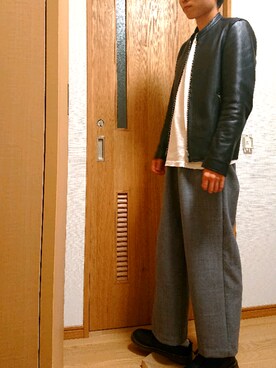 「リドム」｜「アイテム（ライダースジャケット）」を使った、いつきさん（メンズ・170cm）の秋コーディネート