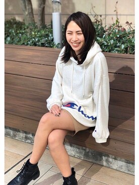 チャンピオン パーカー のレディース人気ファッションコーディネート Wear