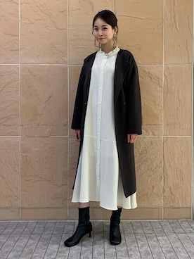 「シャツワンピ」｜「アイテム（ノーカラーコート）」を使った、新家さん（レディース・164cm）の秋コーディネート