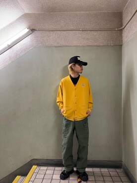 「HYSTERIC GLAMOUR（ヒステリックグラマー）の6ポケットカーゴパンツ（カーゴパンツ、グリーン系）」を使った、taichiさん（メンズ・174cm）の春コーディネート