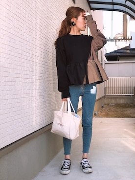 「ぺプラムトップス」｜「アイテム（スウェット）」を使った、sanaさん（レディース・156cm）の春コーディネート