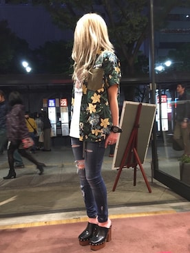 「AVIREX（アヴィレックス）のアイテム（トップス）」を使った、minagawaさん（レディース・150cm）の春コーディネート