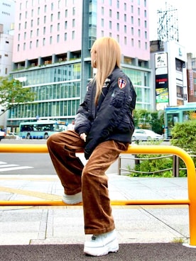 「くすみカラー」｜「アイテム（MA-1）」を使った、minagawaさん（レディース・152cm）の秋コーディネート